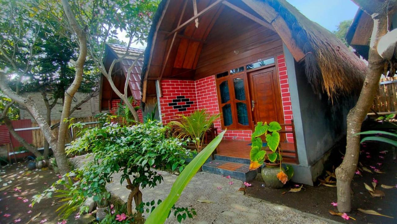 Maxal Bungalow Hotel Gili Air Buitenkant foto