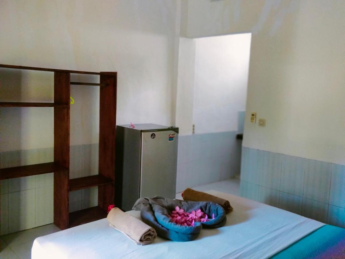 Maxal Bungalow Hotel Gili Air Buitenkant foto